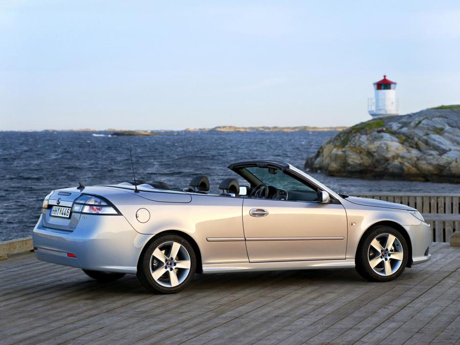  Saab 9-3 Convertible 2008 года  (фото 8 из 11)